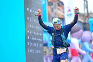 BIB: 5124
                            <button type="button" onclick="openModal(24884014)" class="btn btn-primary btn-sm float-right btn-popup" data-toggle="modal" data-target=".modal-high-quality">
                        <i class="fas fa-shopping-cart"></i> Add to Cart
                    </button>
                                            <button type="button" onclick="isThisMe(24884014, true)" class="btn btn-success btn-sm float-right btn-popup btn-isme hidden" data-toggle="tooltip" data-placement="bottom" title="นี่คือรูปของคุณใช่ไหม คลิกที่นี่เพื่อเอาเข้าอัลบั้ม">
                        <i class="fas fa-plus"></i> Add to album
                    </button>
                    <button type="button" onclick="isThisMe(24884014, false)" class="btn btn-warning btn-sm float-right btn-popup btn-isnotme hidden">
                        <i class="fas fa-ban"></i> Remove from album
                    </button>